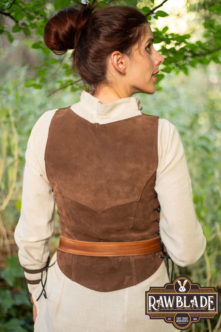 Lassel Short Jerkin - Brown