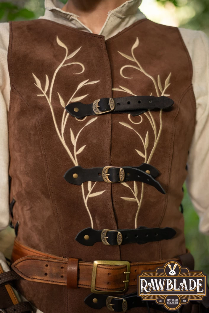 Lassel Short Jerkin - Brown